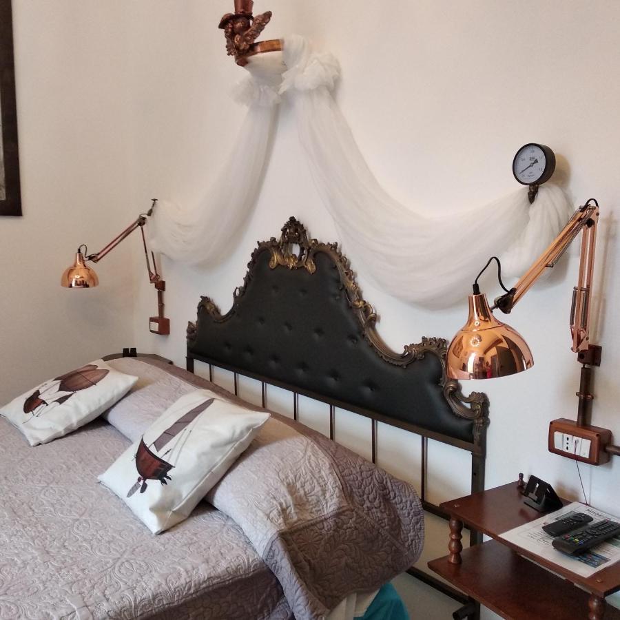 Bed and Breakfast Bb Sharingloft Сірміоне Екстер'єр фото